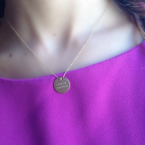 Glorria Altın Plaka Kolye