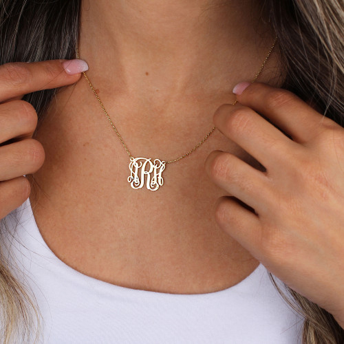 Glorria Kişiye Özel Üç Harfli Gümüş Kolye