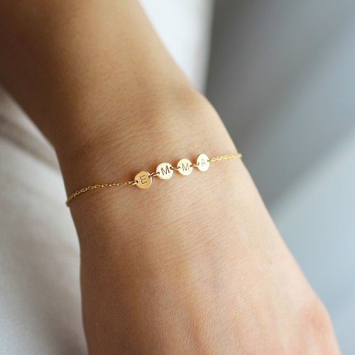 Glorria Kişiye Özel İsimli Plaka Gümüş Bileklik Glorria Kişiye Özel İsimli Plaka Gümüş Bileklik