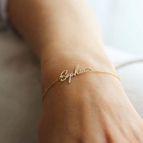 Glorria Kişiye Özel İsimli El Yazısı Gümüş Bileklik Glorria Kişiye Özel İsimli El Yazısı Gümüş Bileklik