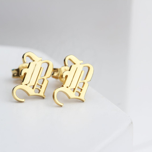 Glorria Kişiye Özel Gotik Harf Gümüş Küpe