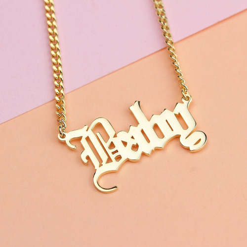 Glorria Kişiye Özel İsimli Gotik Gurmet Gümüş Kolye