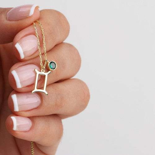 Glorria Kişiye Özel Doğum Taşlı Burç Gümüş Kolye Glorria Kişiye Özel Doğum Taşlı Burç Gümüş Kolye