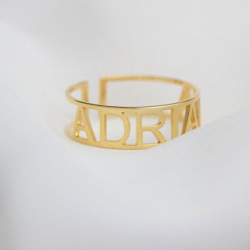 Glorria Kişiye Özel İsimli Gümüş Yüzük Glorria Kişiye Özel İsimli Gümüş Yüzük