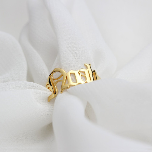 Glorria Kişiye Özel İsimli Gotik Gümüş Yüzük