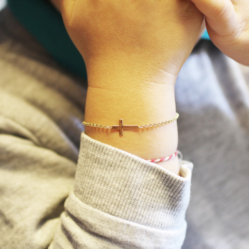 Glorria Altın Haç Çocuk Bilekliği Glorria Altın Haç Çocuk Bilekliği