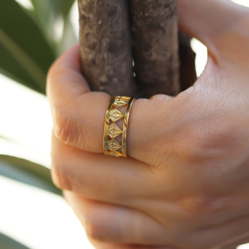 Glorria Gümüş Pırlanta Kesim Yüzük