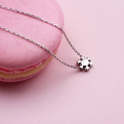 Glorria Gümüş Kar Tanesi Kolye