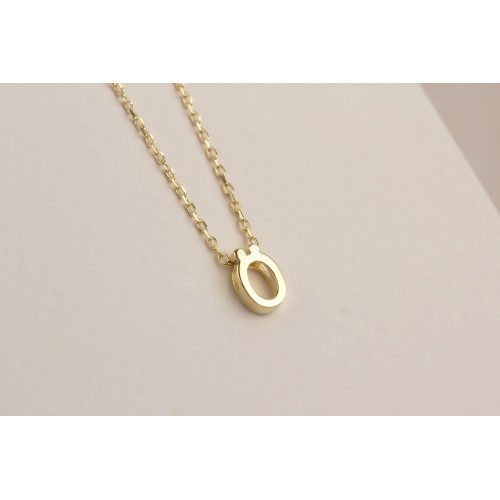 Glorria Gümüş 3 Boyutlu Minimalist Ö Harfi Kolye