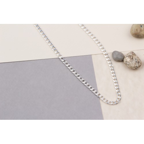 Glorria Gümüş 4mm Gurmet Zincir Kolye Glorria Gümüş 4mm Gurmet Zincir Kolye