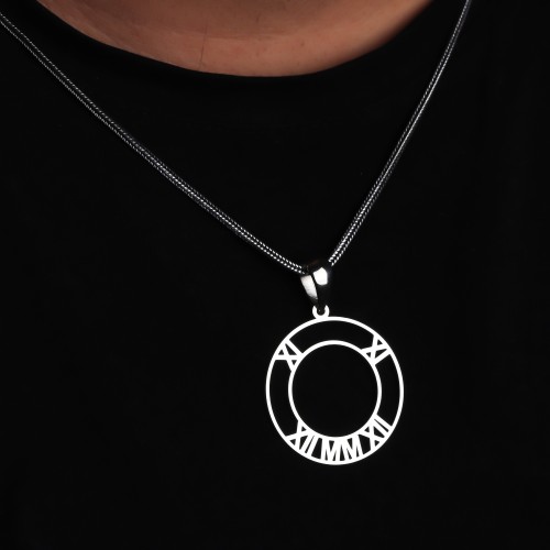 Glorria Erkek Kişiye Özel Roma Rakamlı Daire Gümüş Kolye