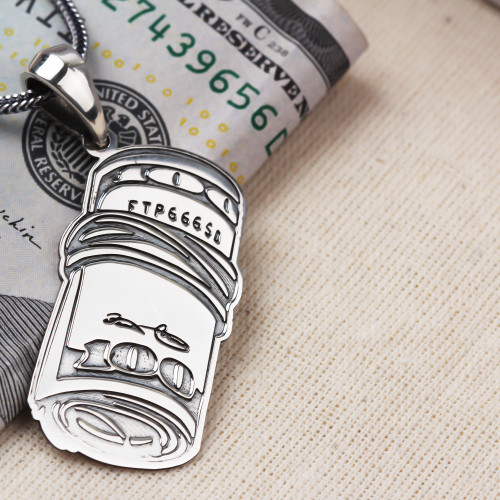 Glorria Erkek 100 Dolar Gümüş Kolye Glorria Erkek 100 Dolar Gümüş Kolye