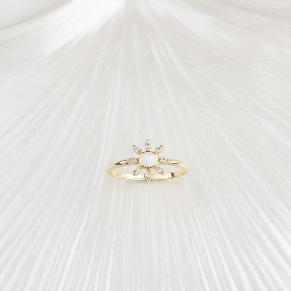 Glorria Altın Taşlı Mineli Çiçek Yüzük