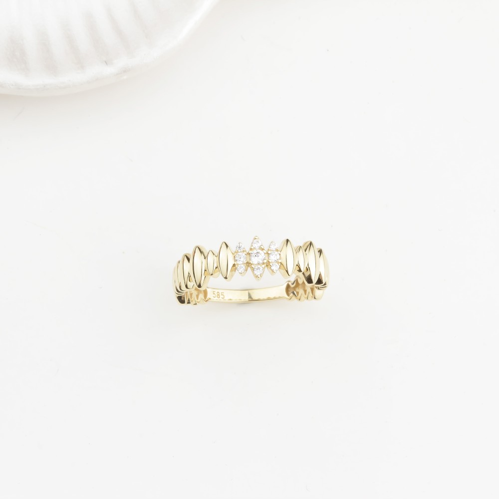 Glorria Altın Taşlı Markiz Yüzük