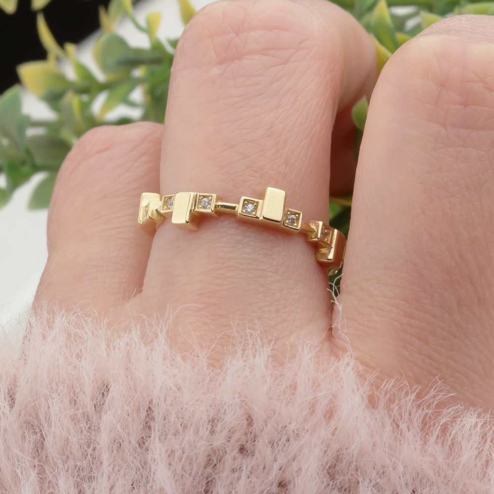 Glorria Altın Taşlı Asimetrik Yüzük