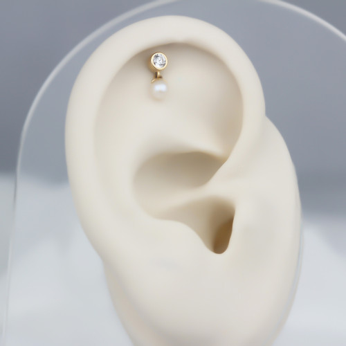 Glorria Altın İnci Tektaş Helix Piercing Glorria Altın İnci Tektaş Helix Piercing