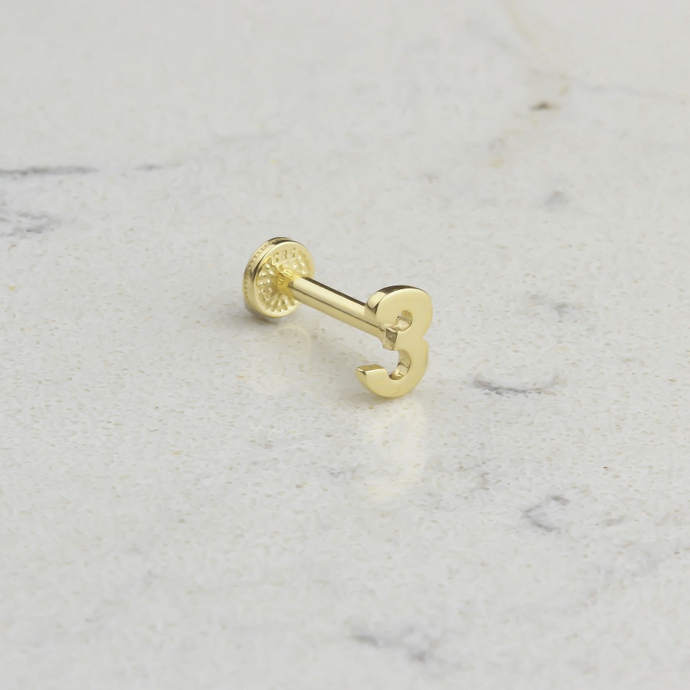 Glorria Altın 3 Rakam Tragus Piercing Glorria Altın 3 Rakam Tragus Piercing