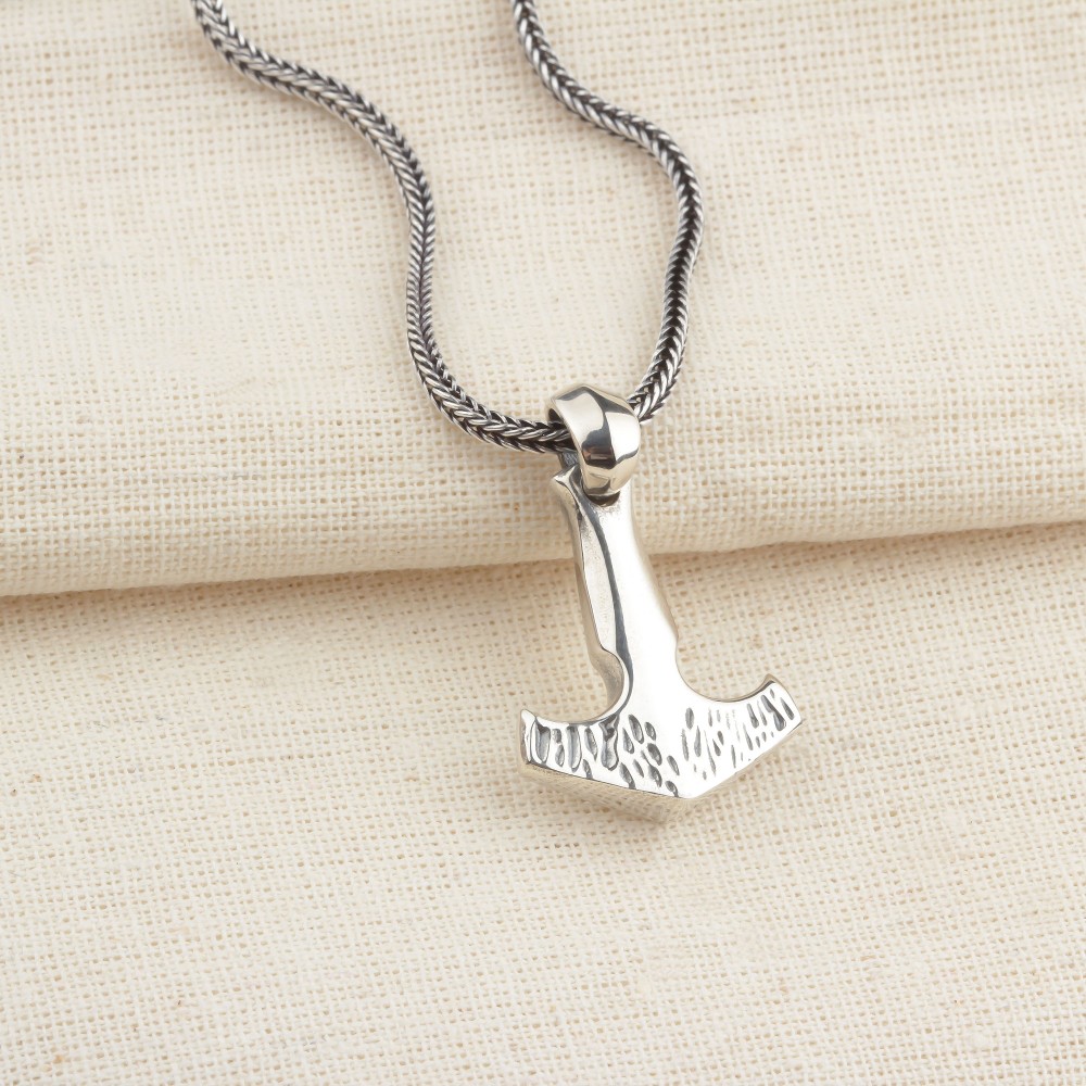 Glorria Gümüş Viking Mjölnir Çekici Kolye Glorria Gümüş Viking Mjölnir Çekici Kolye