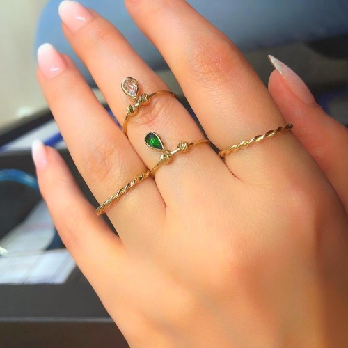 Glorria Altın Dorika Damla Yüzük Glorria Altın Dorika Damla Yüzük