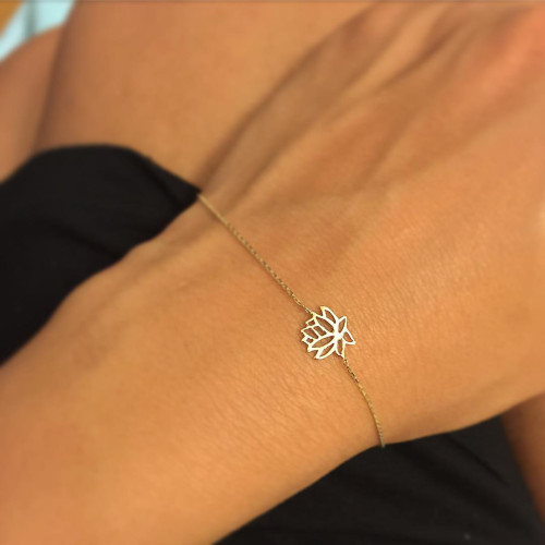 Glorria Altın Lotus Çiçeği Bileklik Glorria Altın Lotus Çiçeği Bileklik