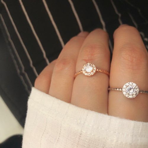 Glorria Gümüş Yuvarlak Anturaj Yüzük Glorria Gümüş Yuvarlak Anturaj Yüzük