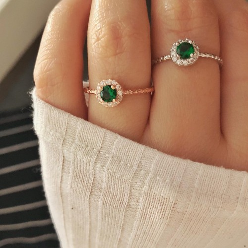 Glorria Gümüş Yuvarlak Anturaj Yüzük Glorria Gümüş Yuvarlak Anturaj Yüzük