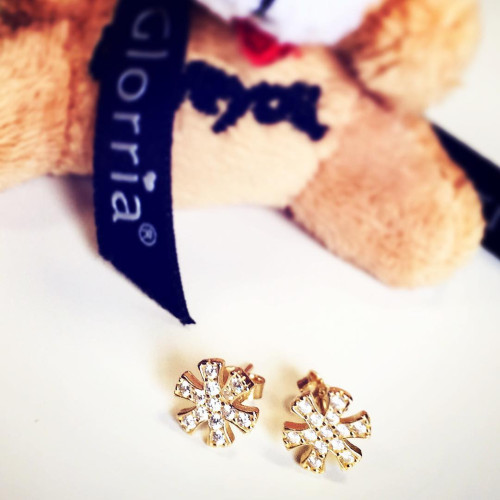 Glorria Altın Kar Tanesi Küpe Glorria Altın Kar Tanesi Küpe