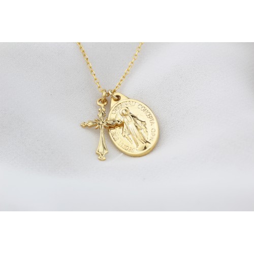 Glorria Gümüş Haç ve Meryemana Kolye Glorria Gümüş Haç ve Meryemana Kolye