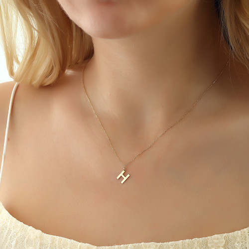 Glorria Altın H Harfi Kolye Glorria Altın H Harfi Kolye