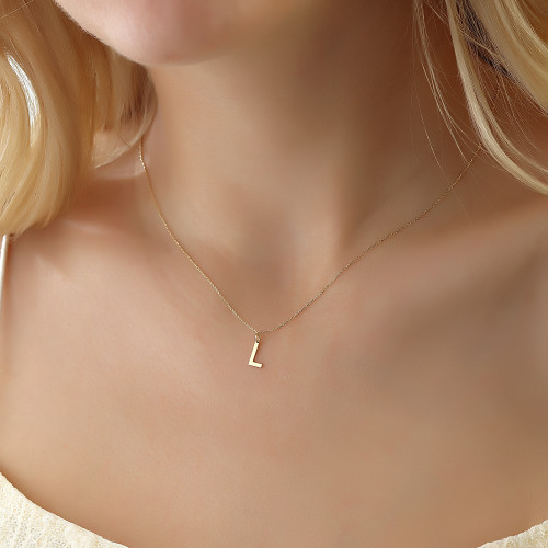 Glorria Altın L Harfi Kolye Glorria Altın L Harfi Kolye